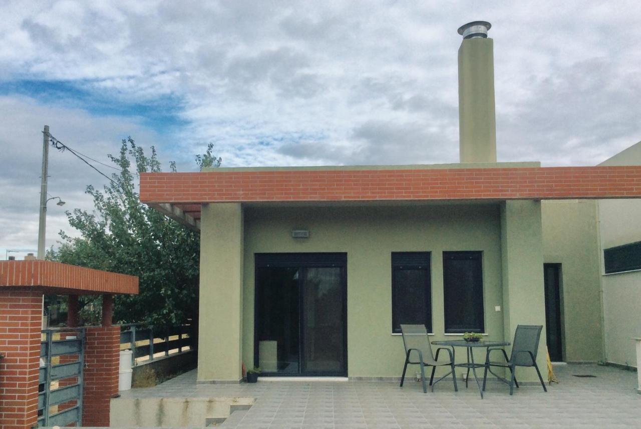 Green Guesthouse Komotini Exterior photo